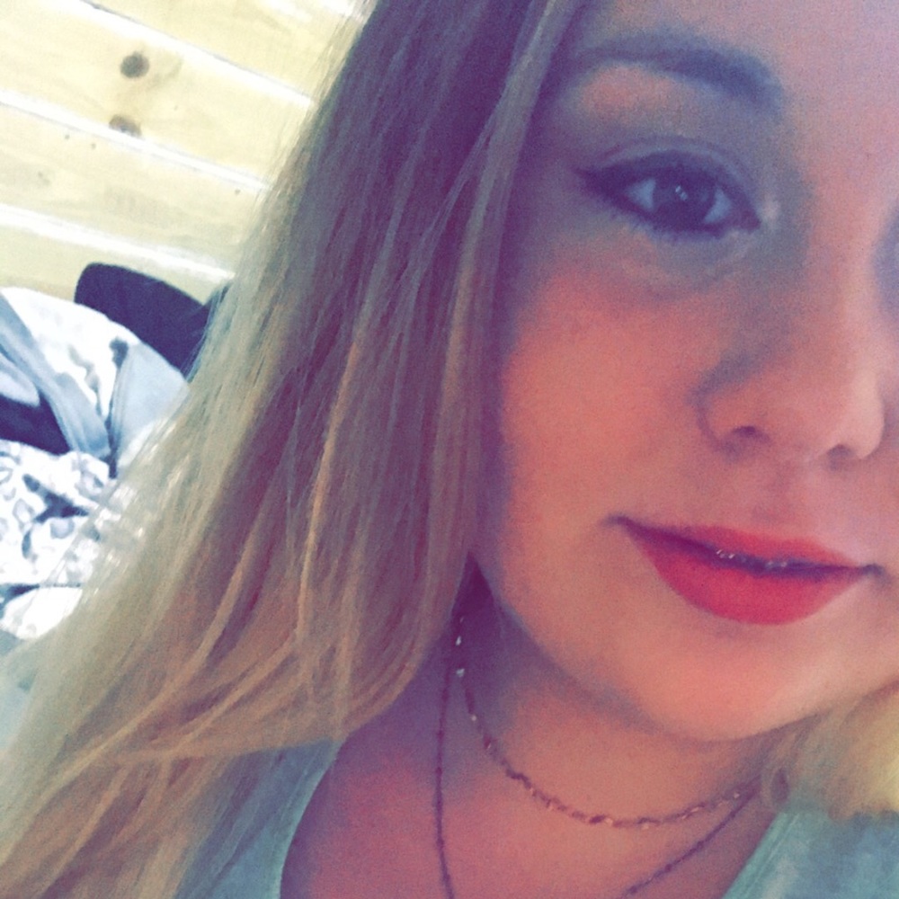 Meet your Posher, Cami